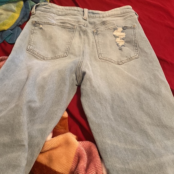 These are basically brand new size 7 jeans Only been worn 1 time - Picture 3 of 3